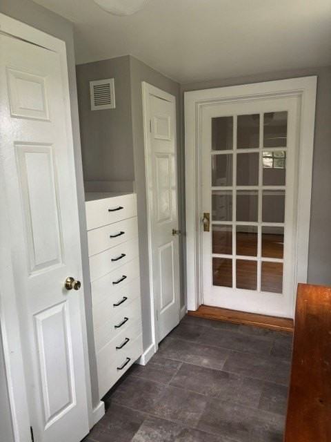 237 W 3rd St #101 - Photo 5 of 18