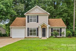 697 Rebecca Jane Dr - Photo 1 of 1