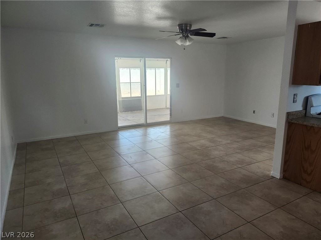 1213 Virgil St - Photo 5 of 15