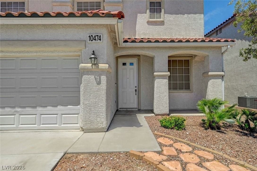 10474 Precliffs Ct - Photo 5 of 50