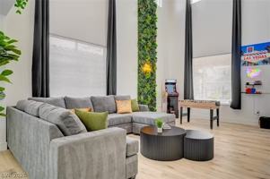 featured image of 342 Turtle Peak Ave