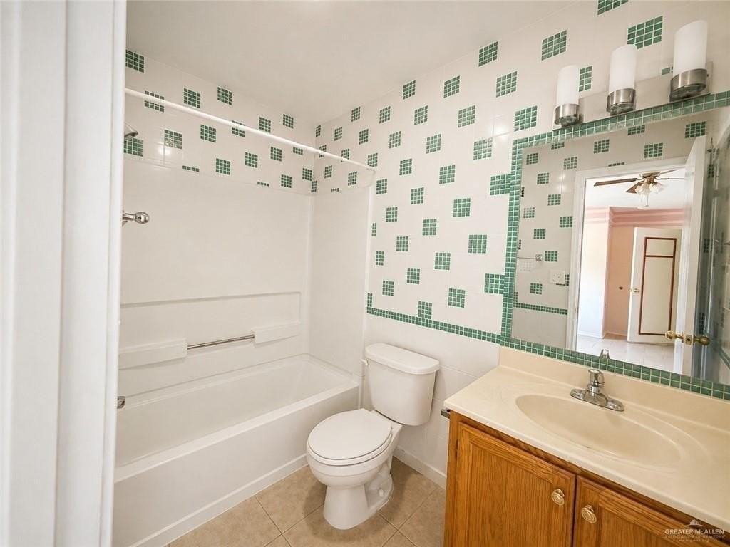 6507 Venus Ln - Photo 4 of 6
