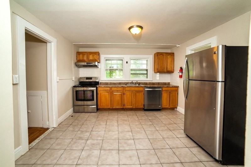 25 Jardine Rd - Photo 2 of 17