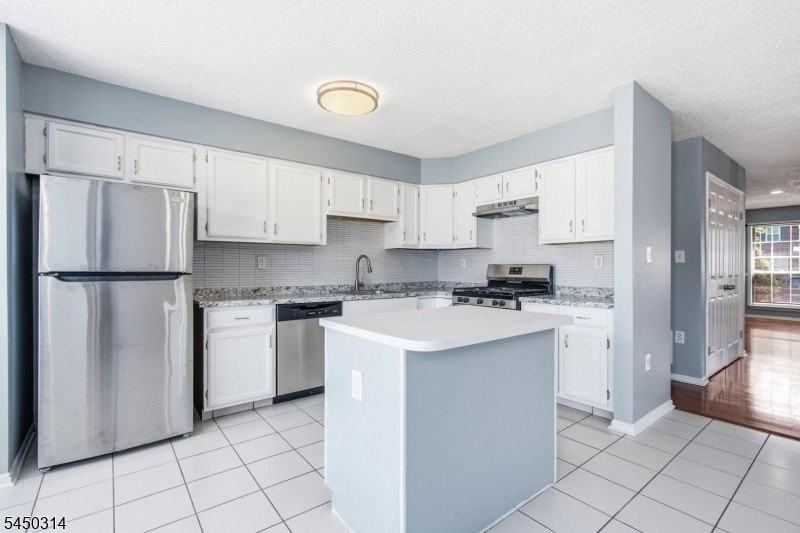 9 Balboa Ln - Photo 6 of 29