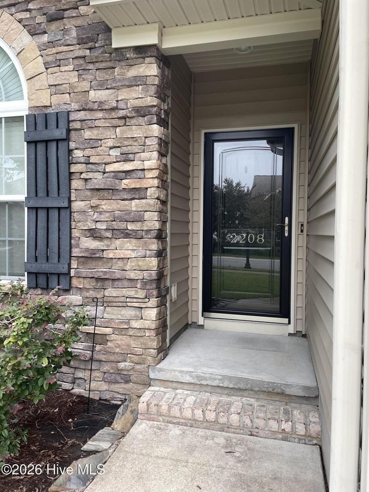 2208 Tulls Cove Rd - Photo 2 of 25