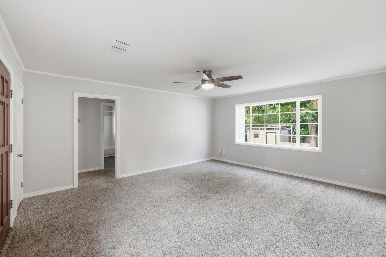 116 Janet St - Photo 5 of 28