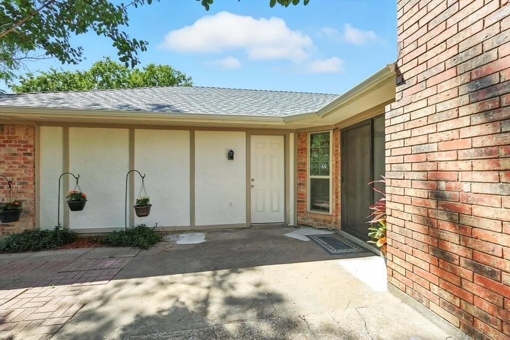 1506 N Valley Pkwy - Photo 6 of 17