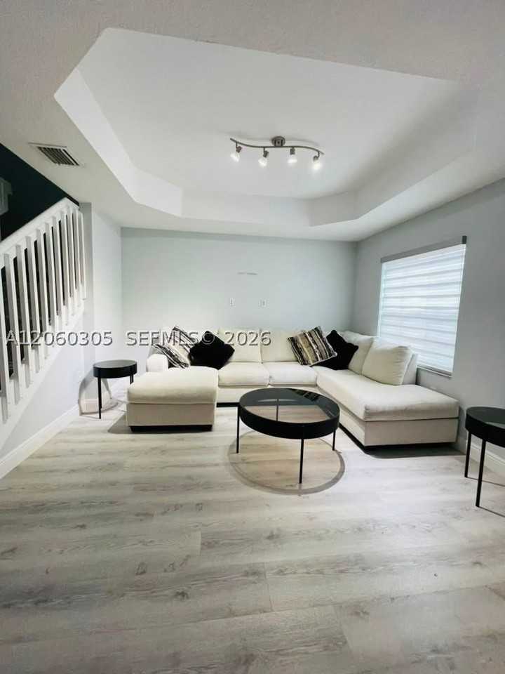 790 Sw 107th Ave #301 - Photo 3 of 23