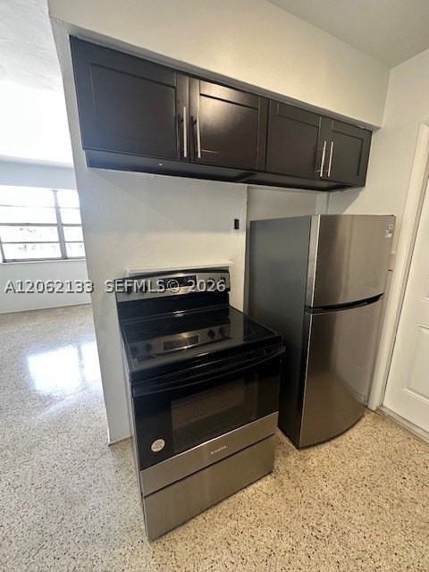 6430 W Flagler St #6 - Photo 6 of 17