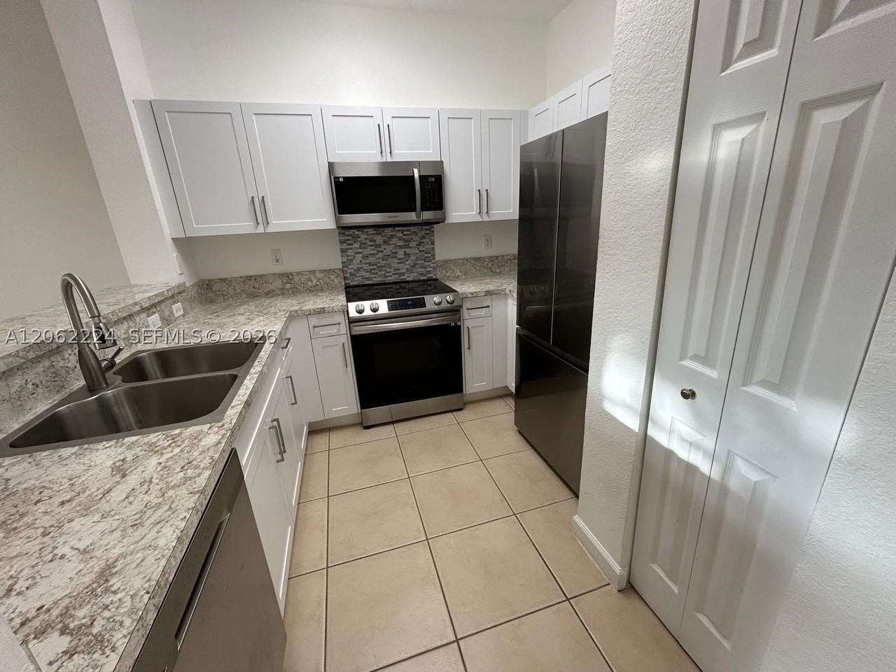 9257 Sw 227th St #26 - Photo 5 of 18
