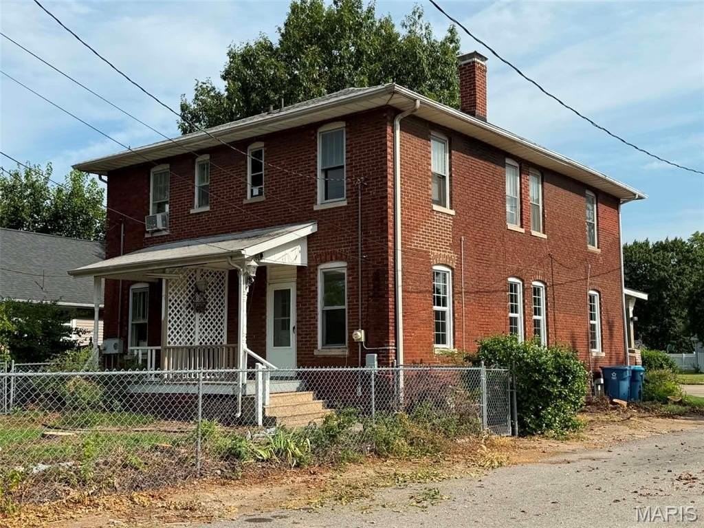 815 Madison Ave #815 - Photo 2 of 20