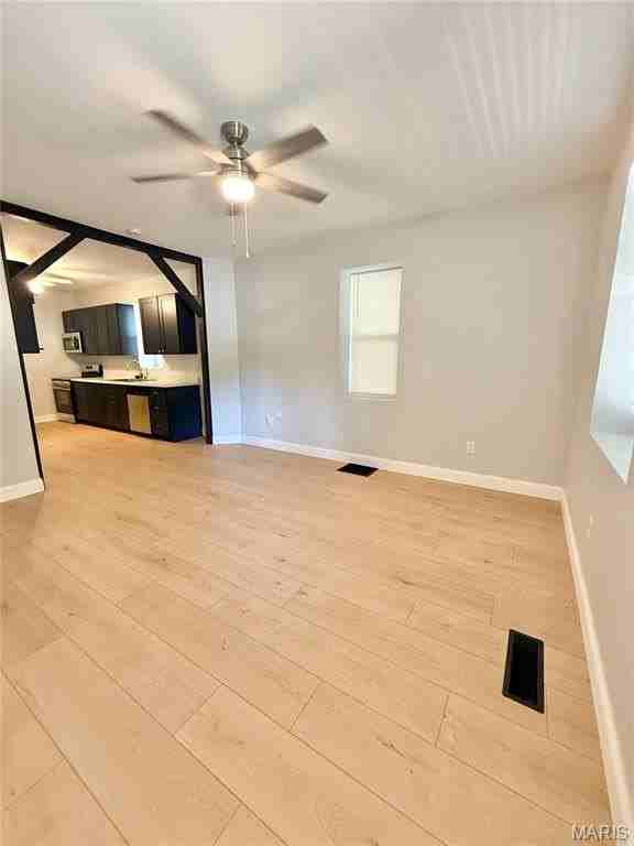 118 W 7th St - Photo 3 of 17