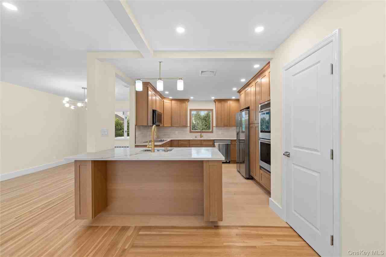 31 Cail Dr - Photo 5 of 48