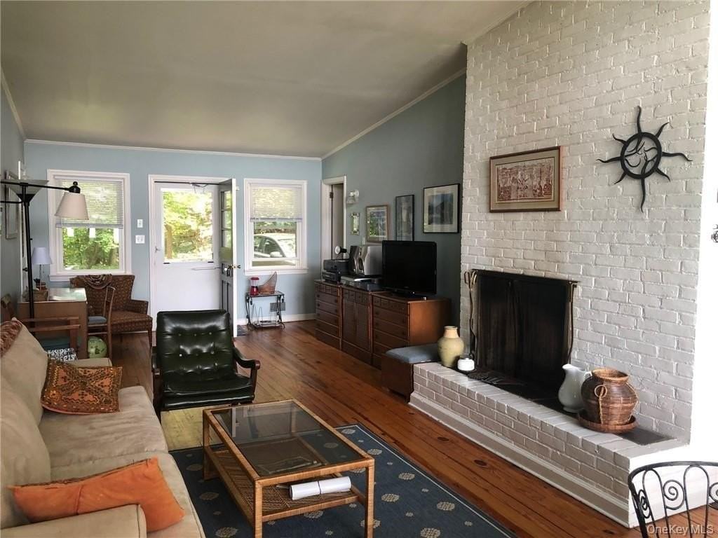 14 Frederick St - Photo 5 of 33