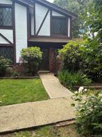 featured image of 415 Clubhouse Ct