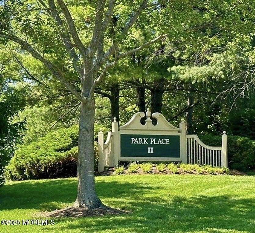 62 Dover Ct - Photo 2 of 24