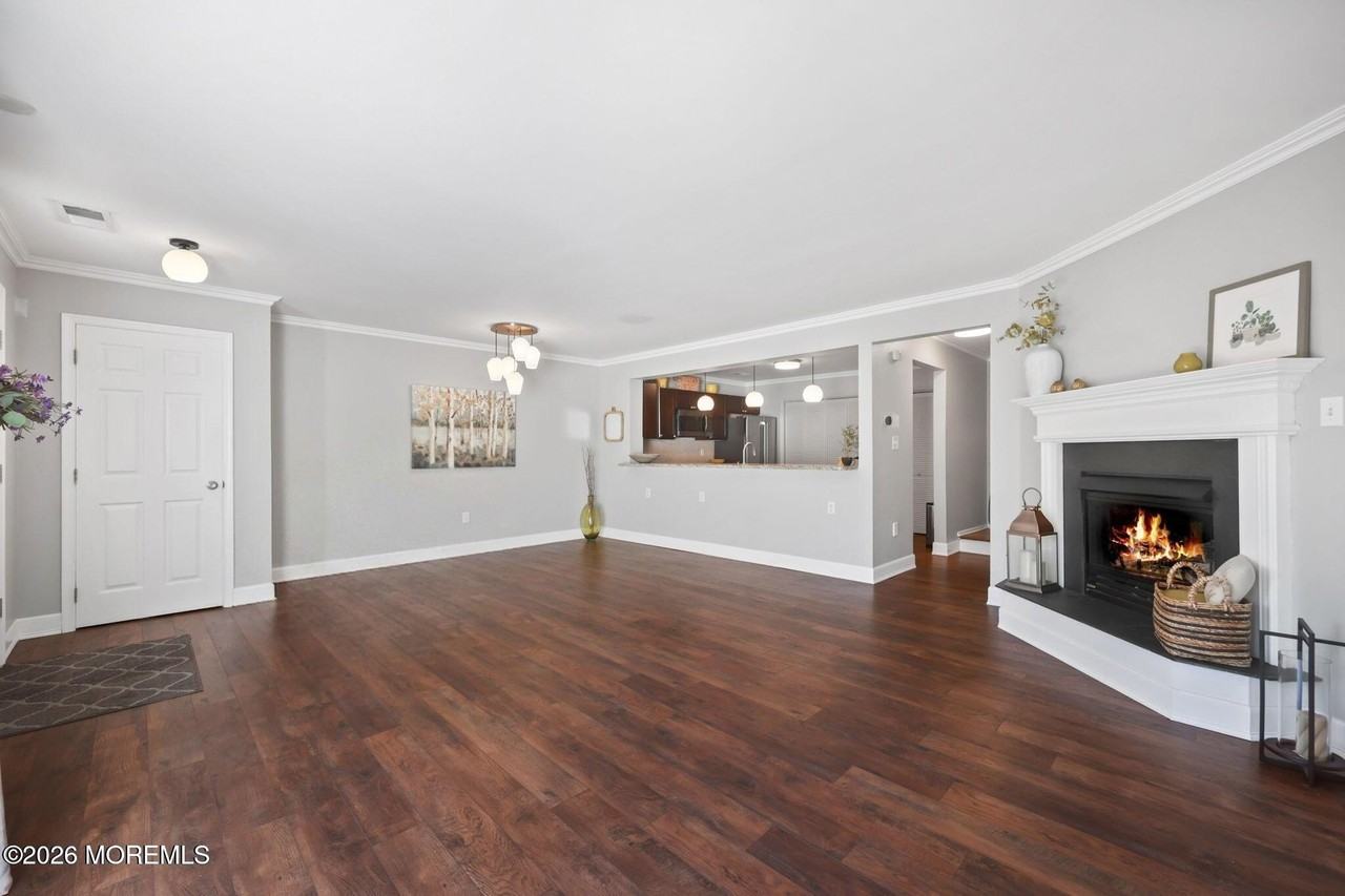 62 Dover Ct - Photo 5 of 24