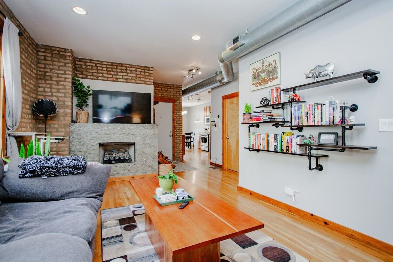 4106 N Mozart St #1W - Photo 5 of 18