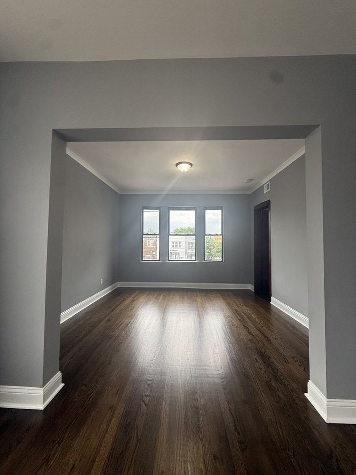5714 W Cermak Rd #2E - Photo 2 of 18