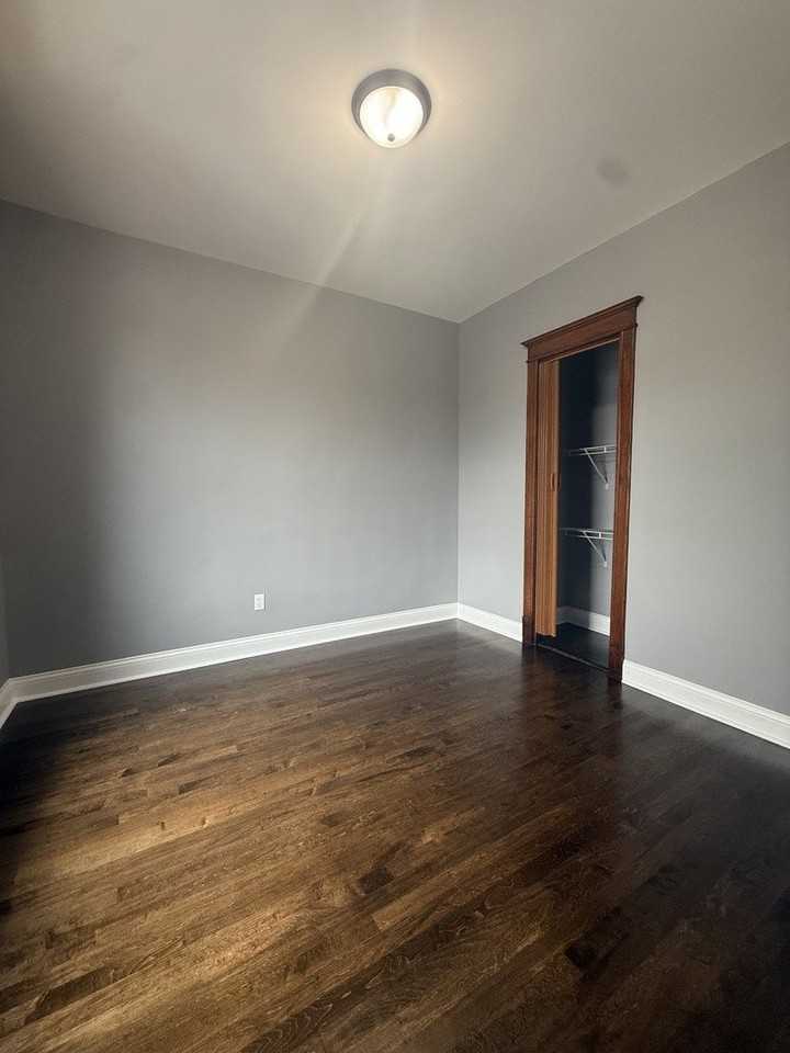 5714 W Cermak Rd #2E - Photo 4 of 18
