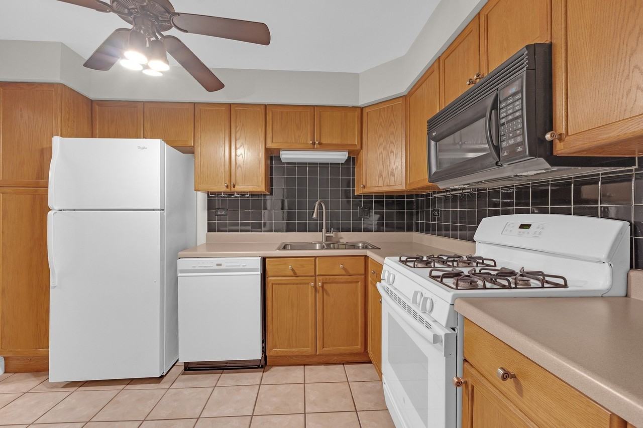 7383 Grand Ave #105 - Photo 3 of 23