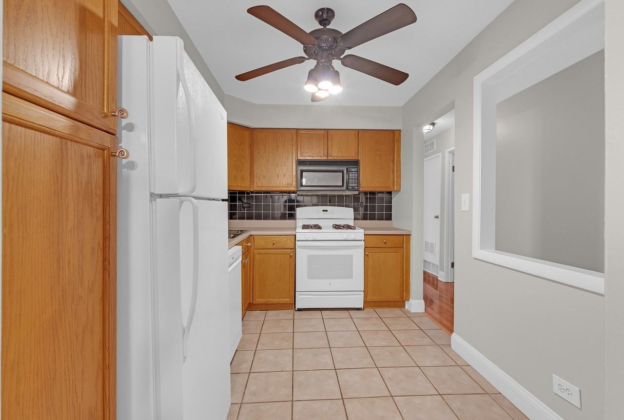 7383 Grand Ave #105 - Photo 4 of 23