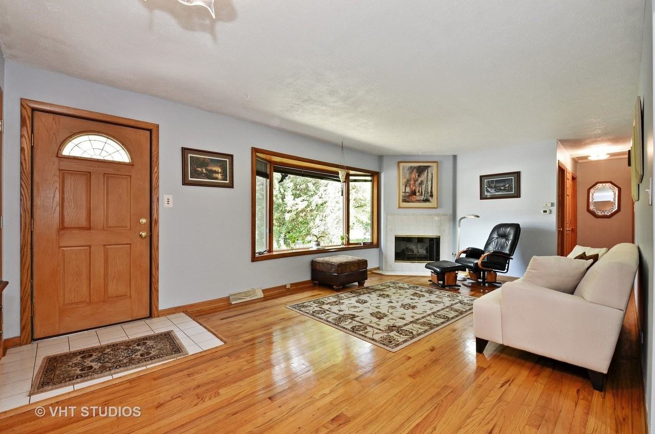3445 Garden St - Photo 5 of 16
