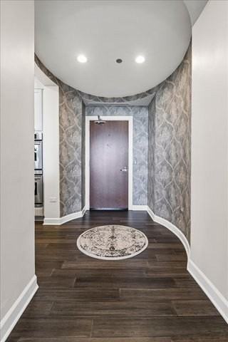 1335 S Prairie Ave #1003 - Photo 2 of 18