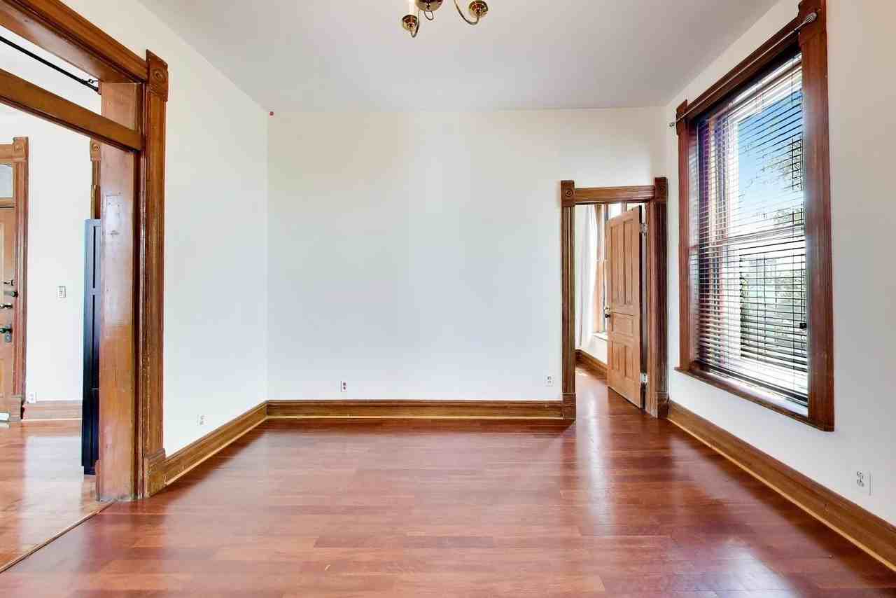 2338 S Blue Island Ave #2F - Photo 5 of 22
