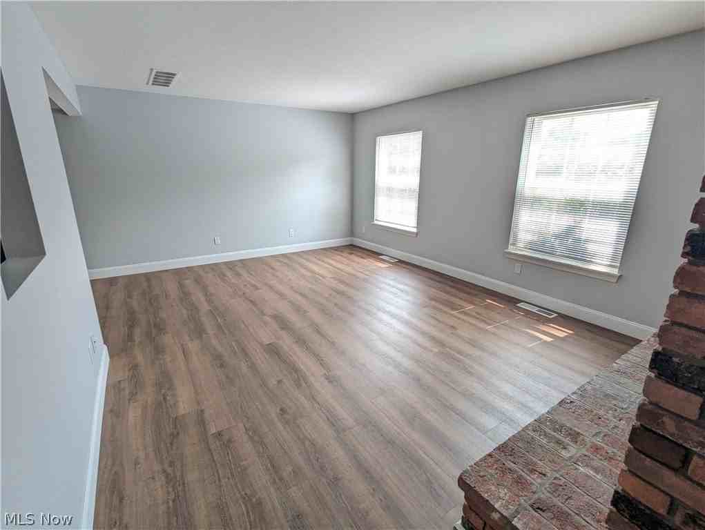 6920 Carriage Hill Dr #104 - Photo 4 of 23