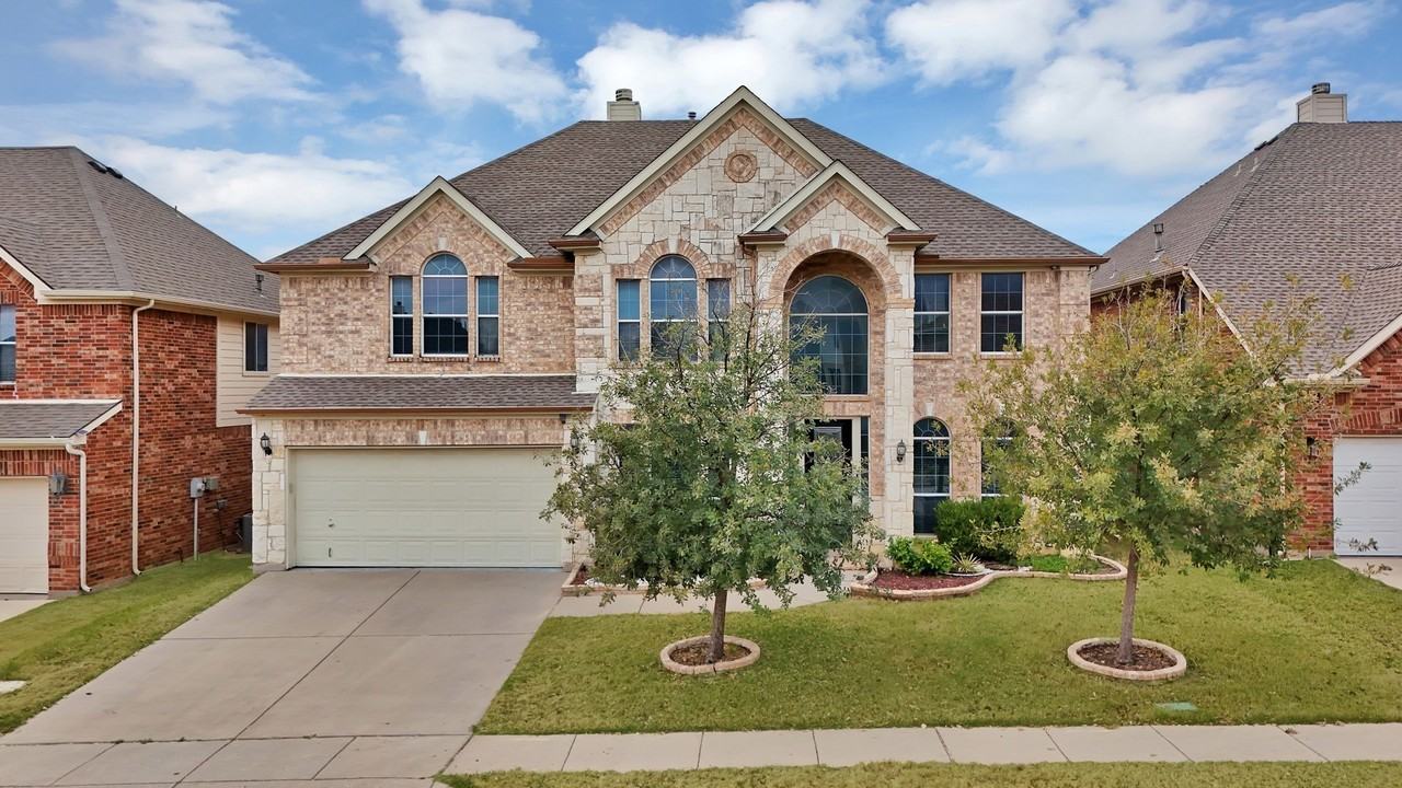 3904 Penny Royal Dr