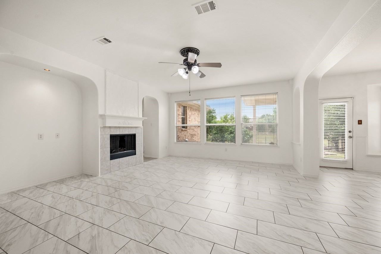 3904 Penny Royal Dr - Photo 6 of 28
