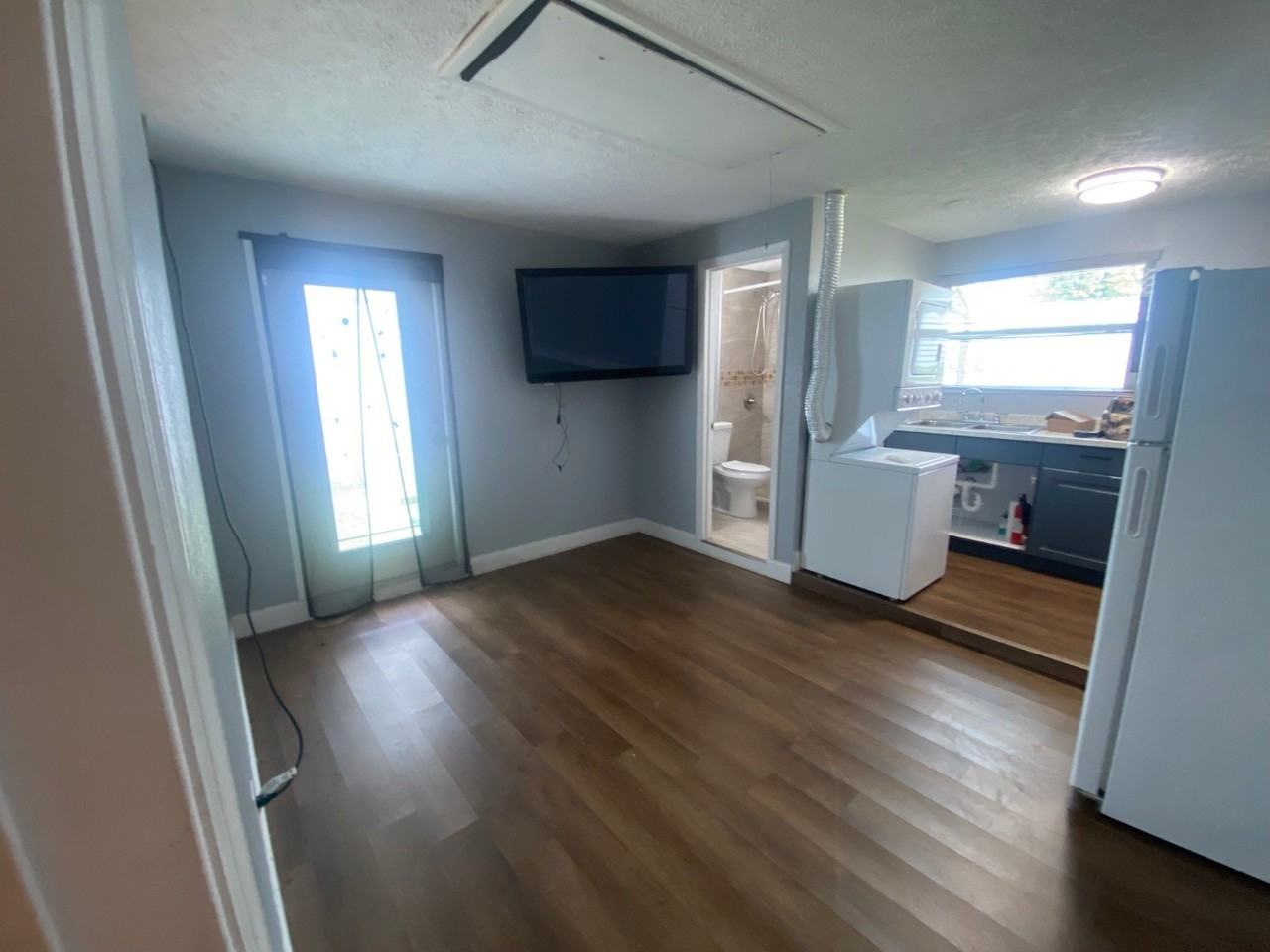27103 Frampton Ave - Photo 6 of 13