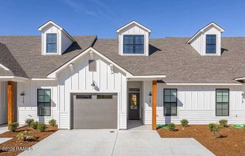 109 Foster Grove Dr