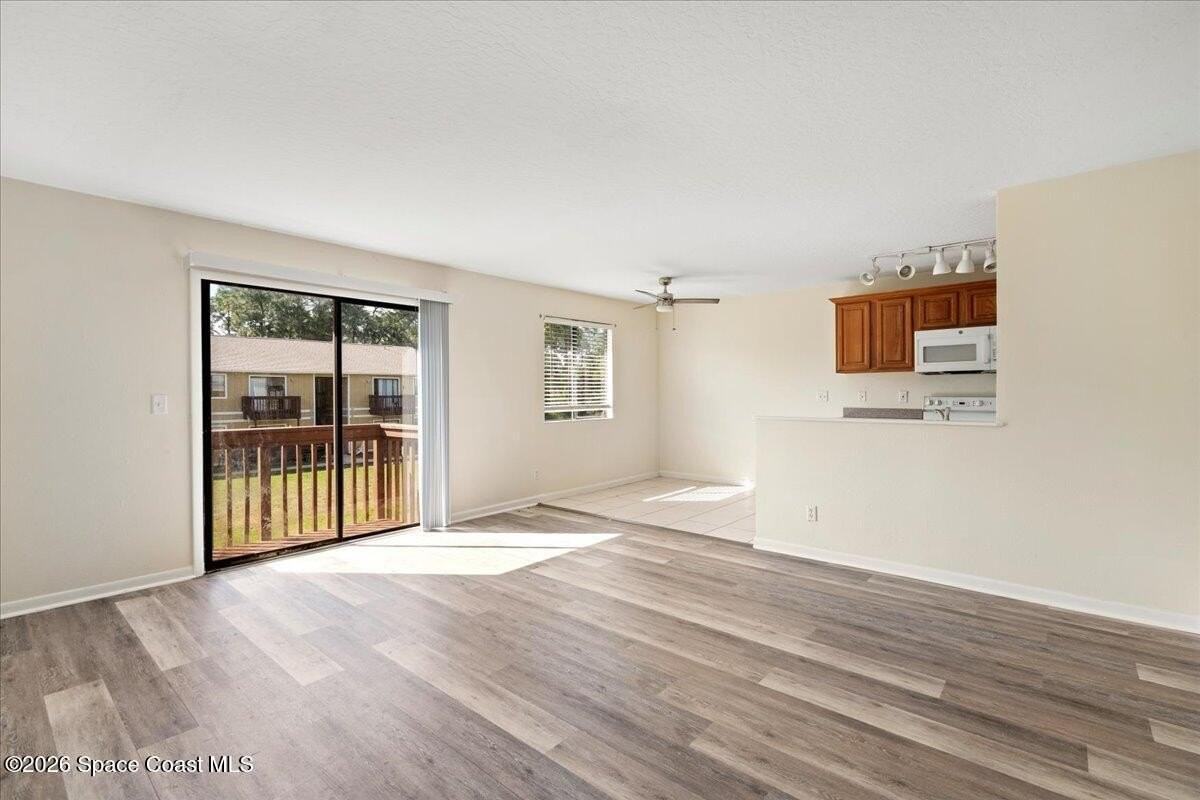 1884 Agora Cir Se #202 - Photo 5 of 14