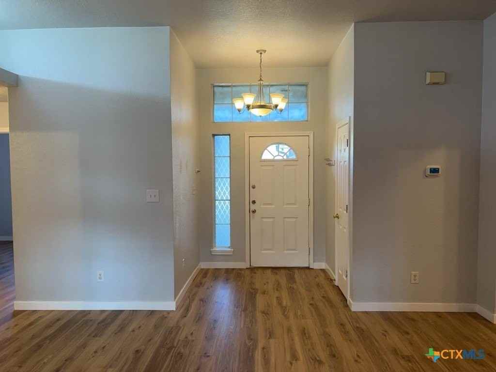 4406 Barrington Trl - Photo 2 of 6