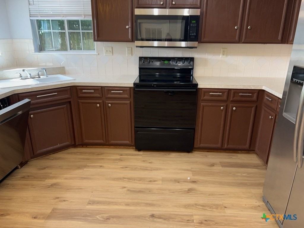 4406 Barrington Trl - Photo 6 of 6
