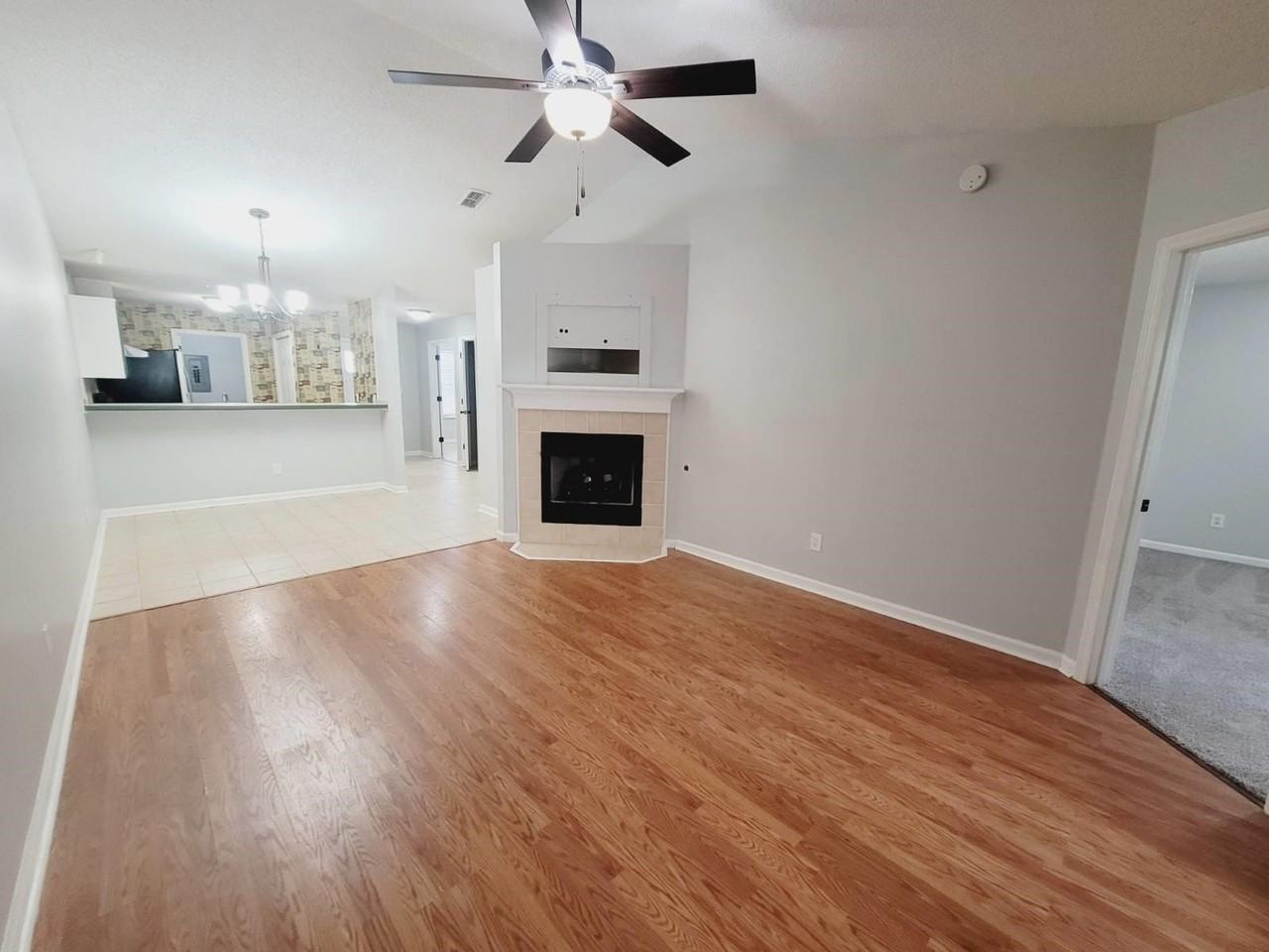 4081 Remer Ct - Photo 3 of 27
