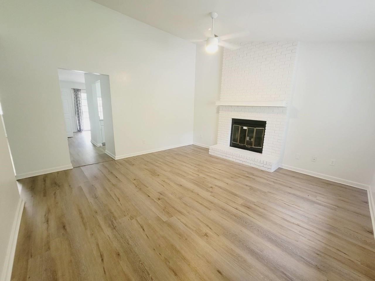 2939 Par Ln - Photo 6 of 37