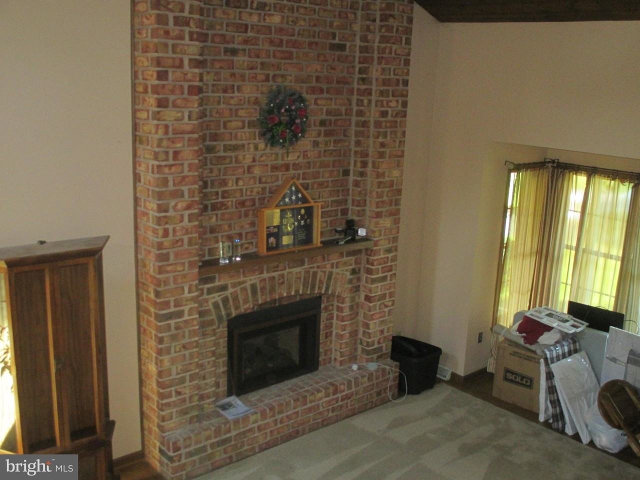 245 Juniper Rd - Photo 3 of 37