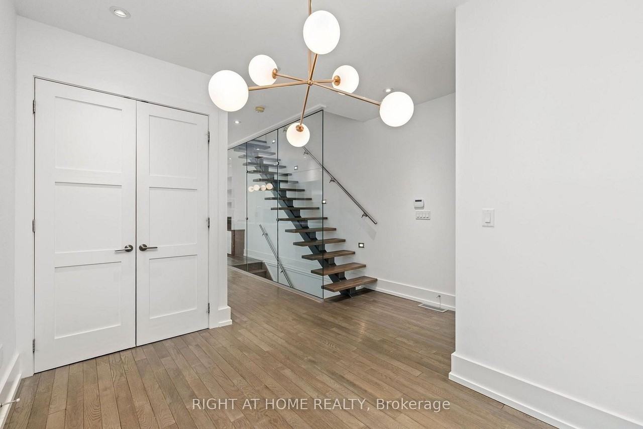 66 Havelock Street - Photo 4 of 45