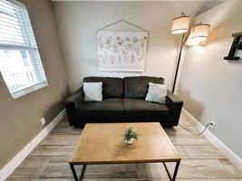featured image of 50 Se 12th St