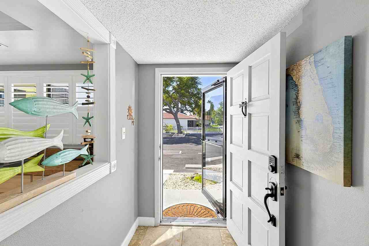 6327 Midnight Cove Rd #1578382P - Photo 6 of 35