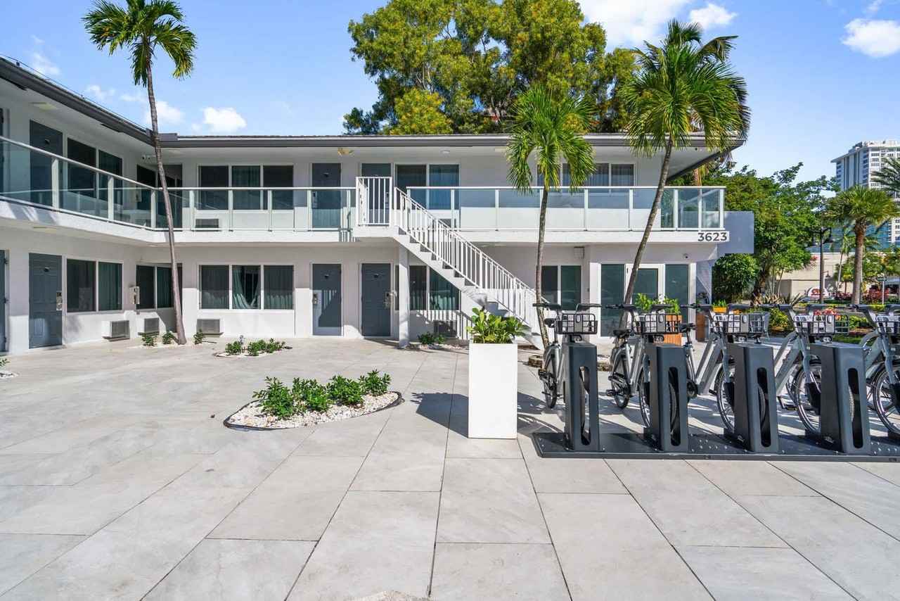 3621 N Ocean Blvd #1585694P - Photo 5 of 26
