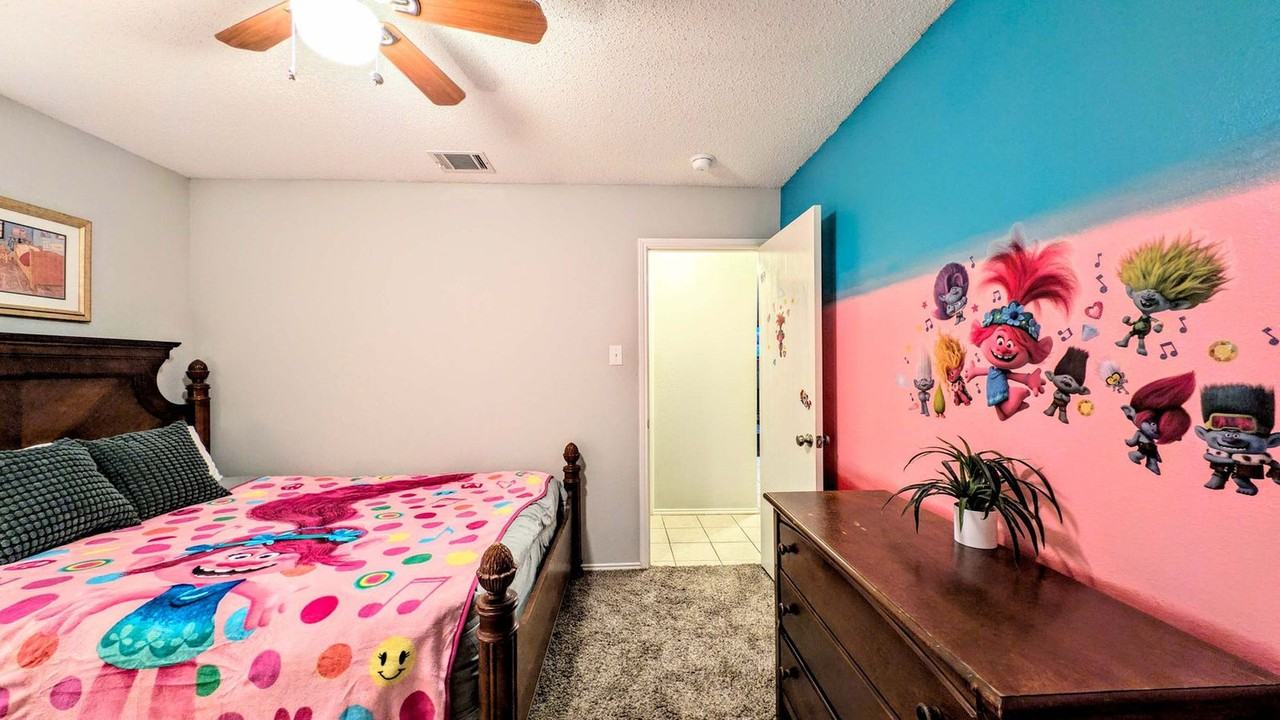 2321 Teddy Roosevelt Dr #1589930P - Photo 5 of 32