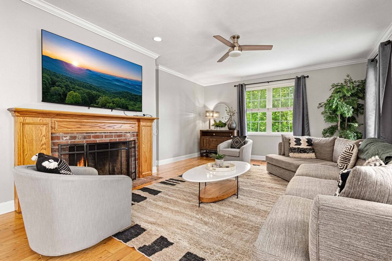 48 Sherry Ln #1590561P - Photo 7 of 50
