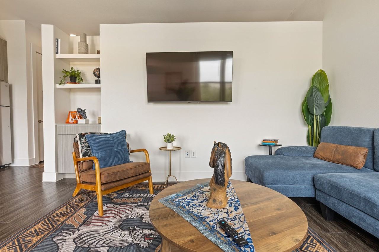 7236 W Highway 71 #1592297P - Photo 7 of 50