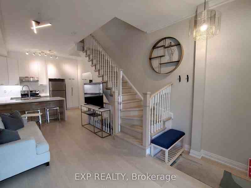 601 Adelaide Street West - Photo 5 of 31