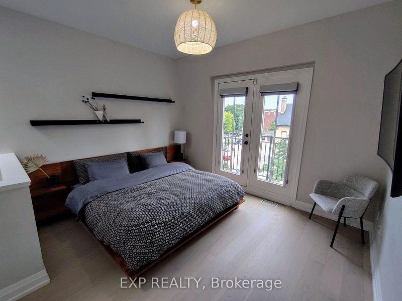601 Adelaide Street West - Photo 6 of 31
