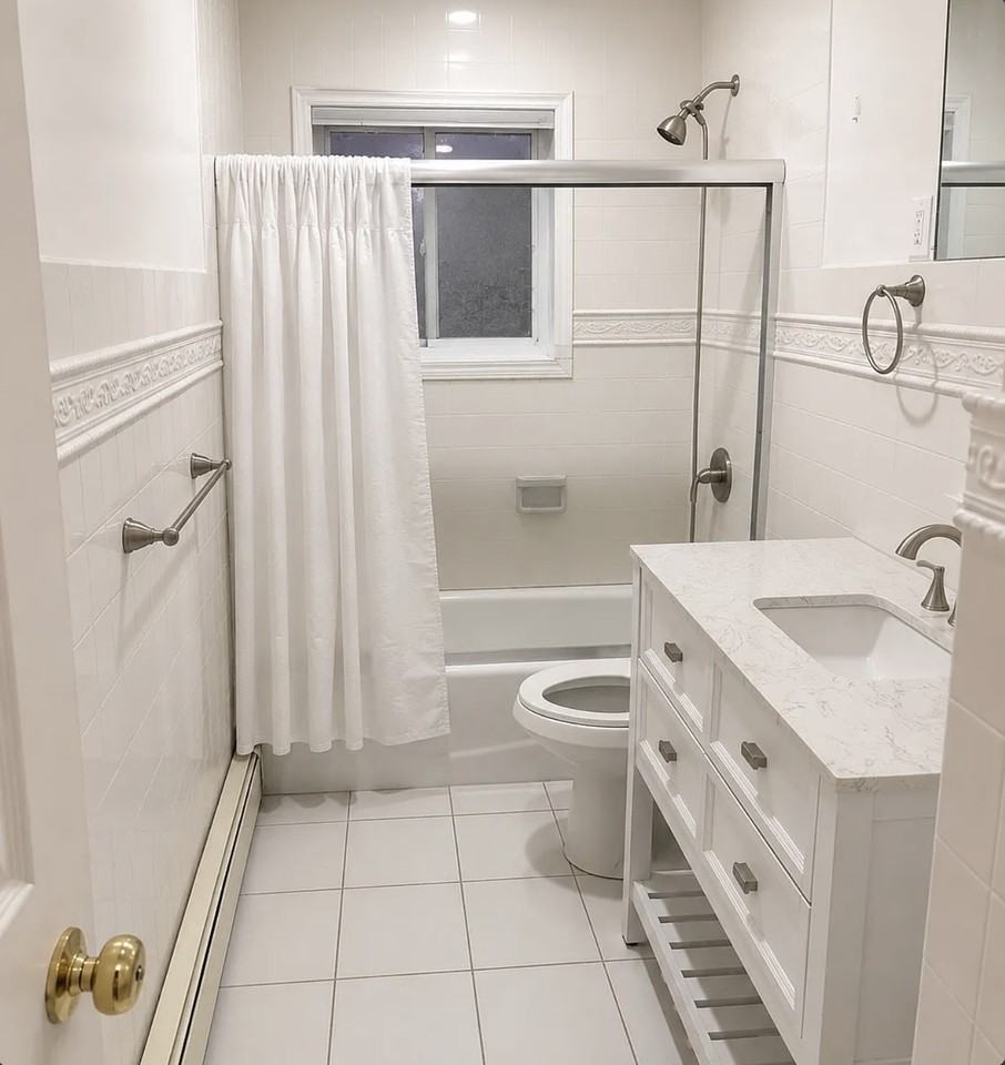 289 Great East Neck Road - Photo 7 of 8